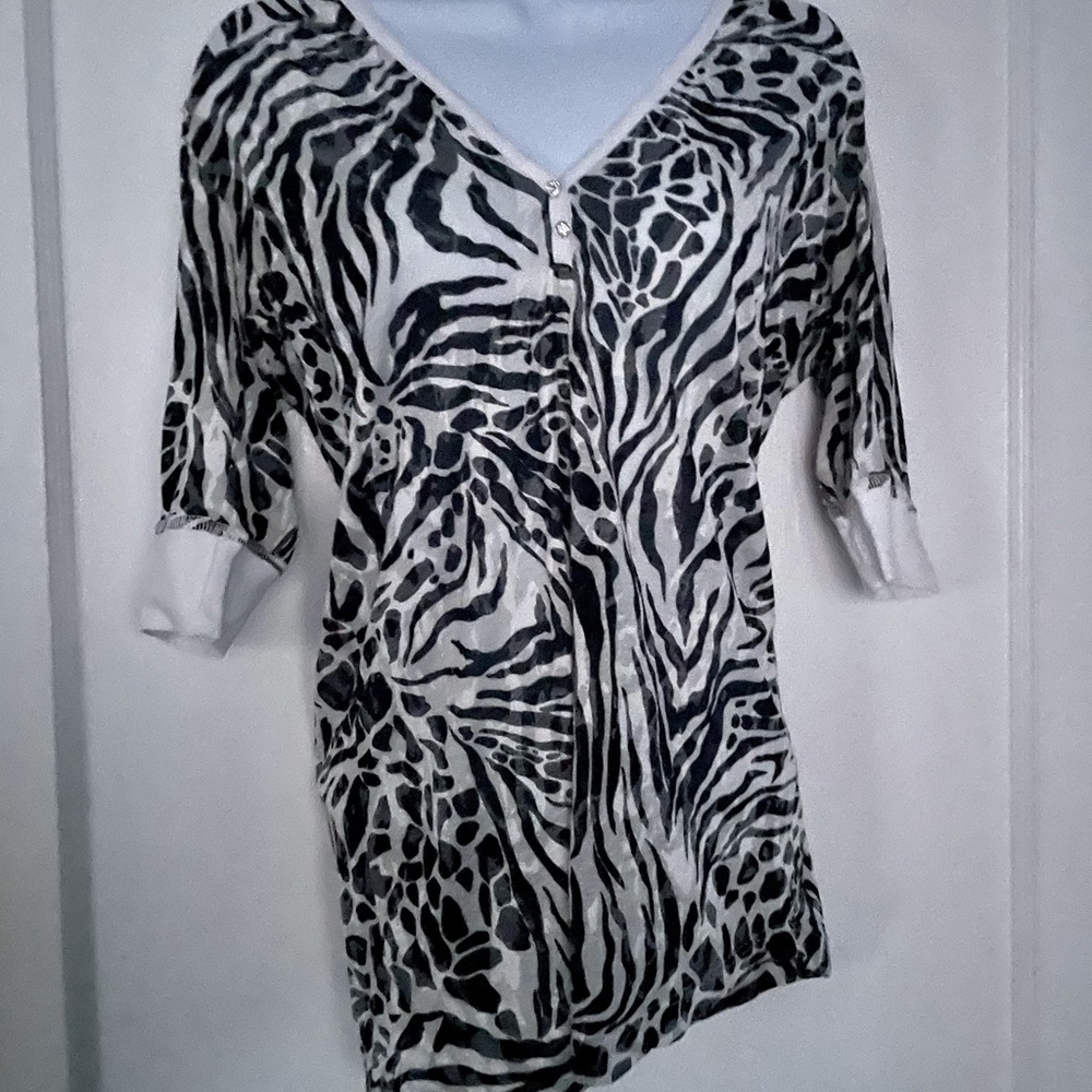 Meringue Zebra Hoodie Top